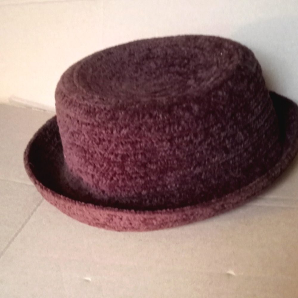 Betmar Vintage Rust Red Winter Velvet Hat
